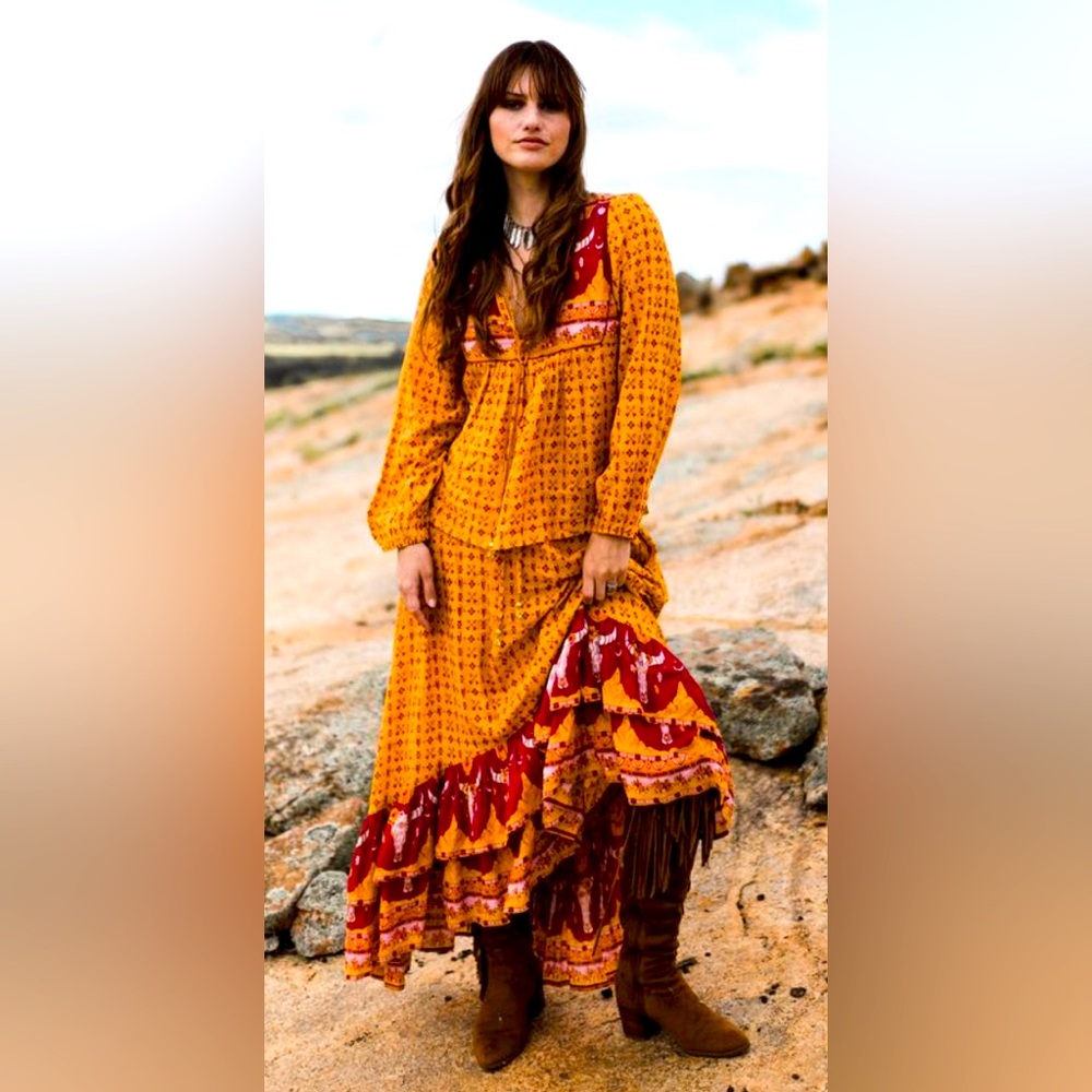 Purchase, Offer or Trade House of Skye Skirt listed Spell for exposure